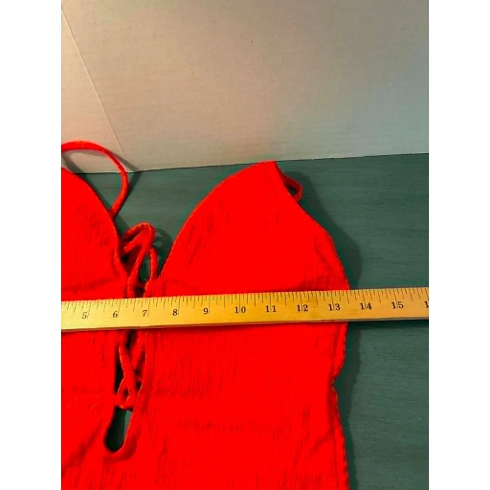 Lucky Brand Textured One Piece Swimsuit Women's Medium Red Halter Lace Up Monoki
